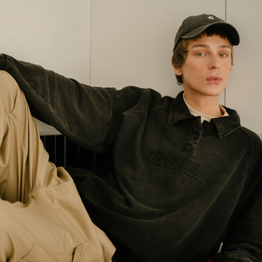Sisburma Acid Washed Collar Sweatshirt - Image 3